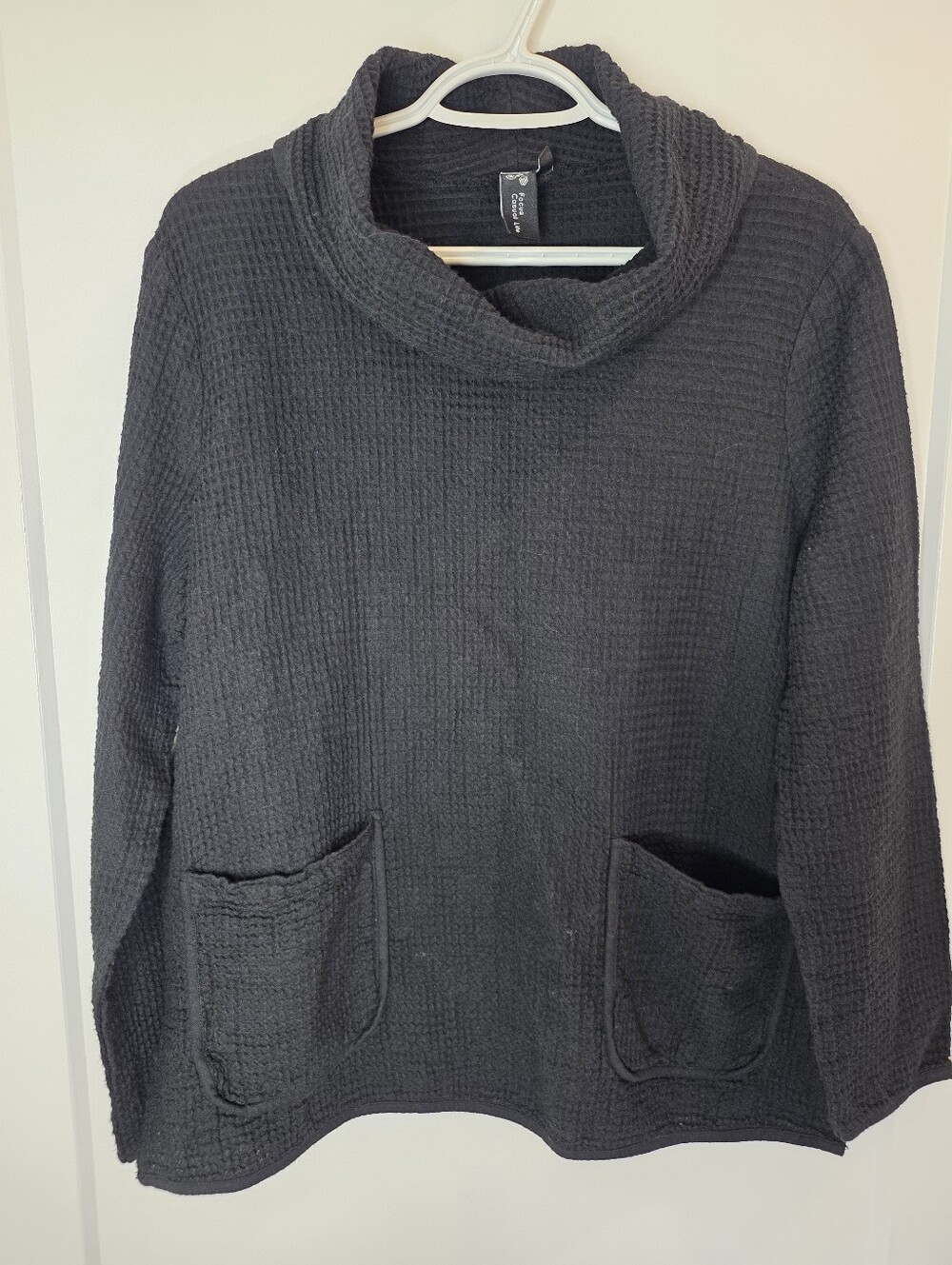 Waffle Knit Black Cowl Neck Pocket Sweater SZ S
